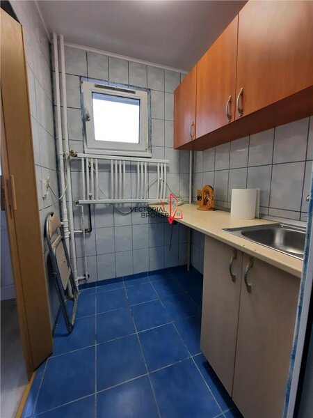 Bd. 1 Decembrie 1918 garsoniera