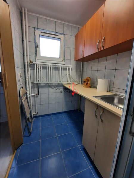 Bd. 1 Decembrie 1918 garsoniera